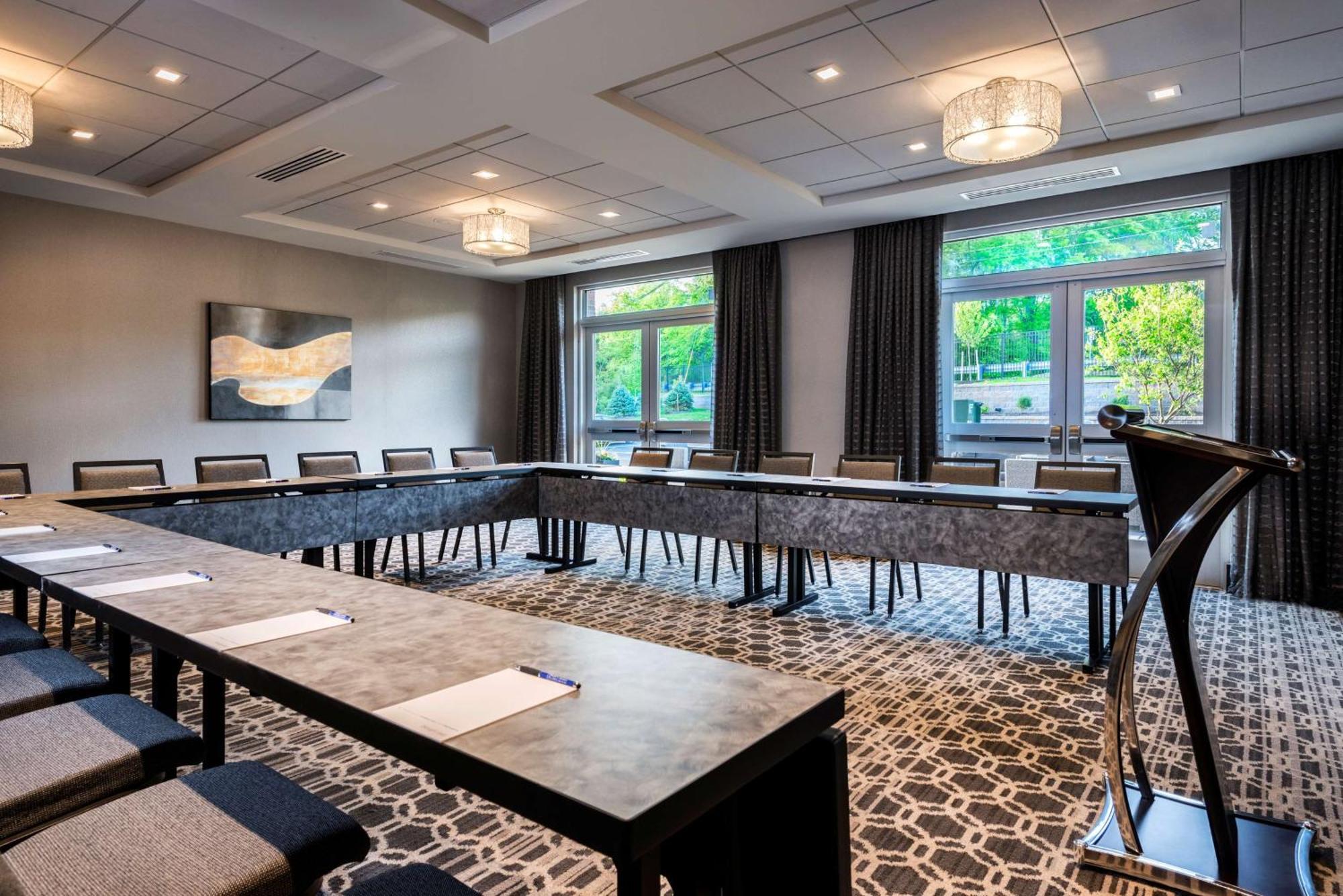 Hampton Inn & Suites Bridgewater, Nj Екстериор снимка